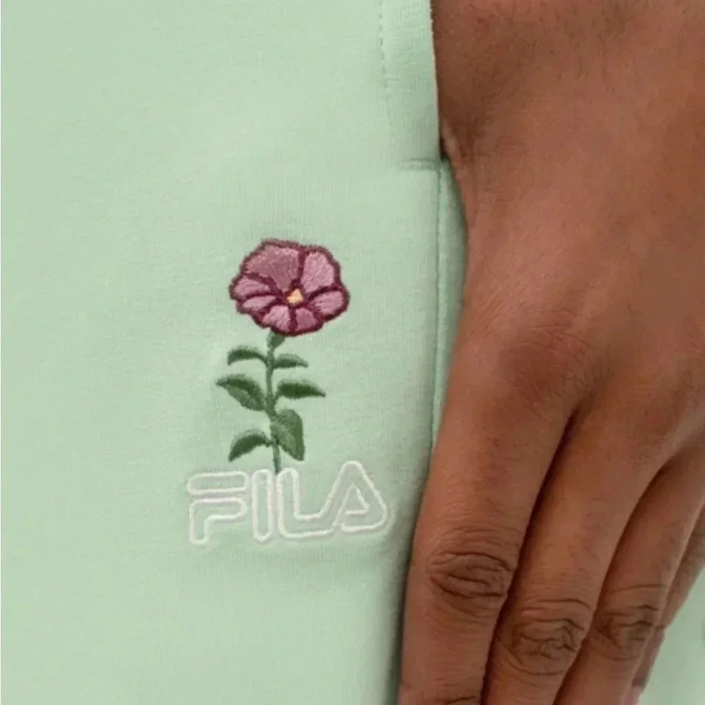 FILA Youth Wide Leg Pant Large 14/16